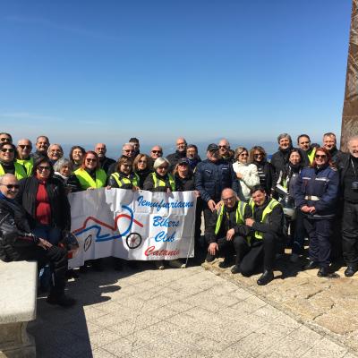 018 Insieme Mariacristina Ragusa Della Polizia Municipale Che Ci Ha Guidato Durante Il Tour Della Citta