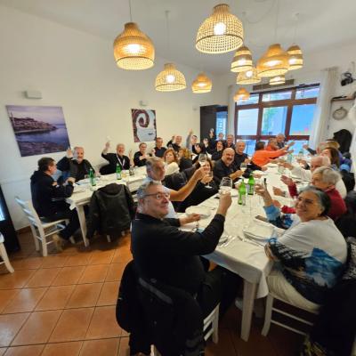 045 Ed Eccoci Al Ristorante Scala Di Portopalo Un Brindisi Di Benvenuto